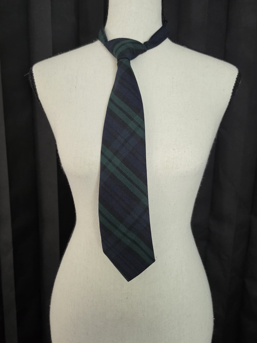 ​AFT Tartan Plaid Cross Tie Green Blue School Uniform Pre-Tied Clip On NWT